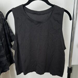 lululemon train tank